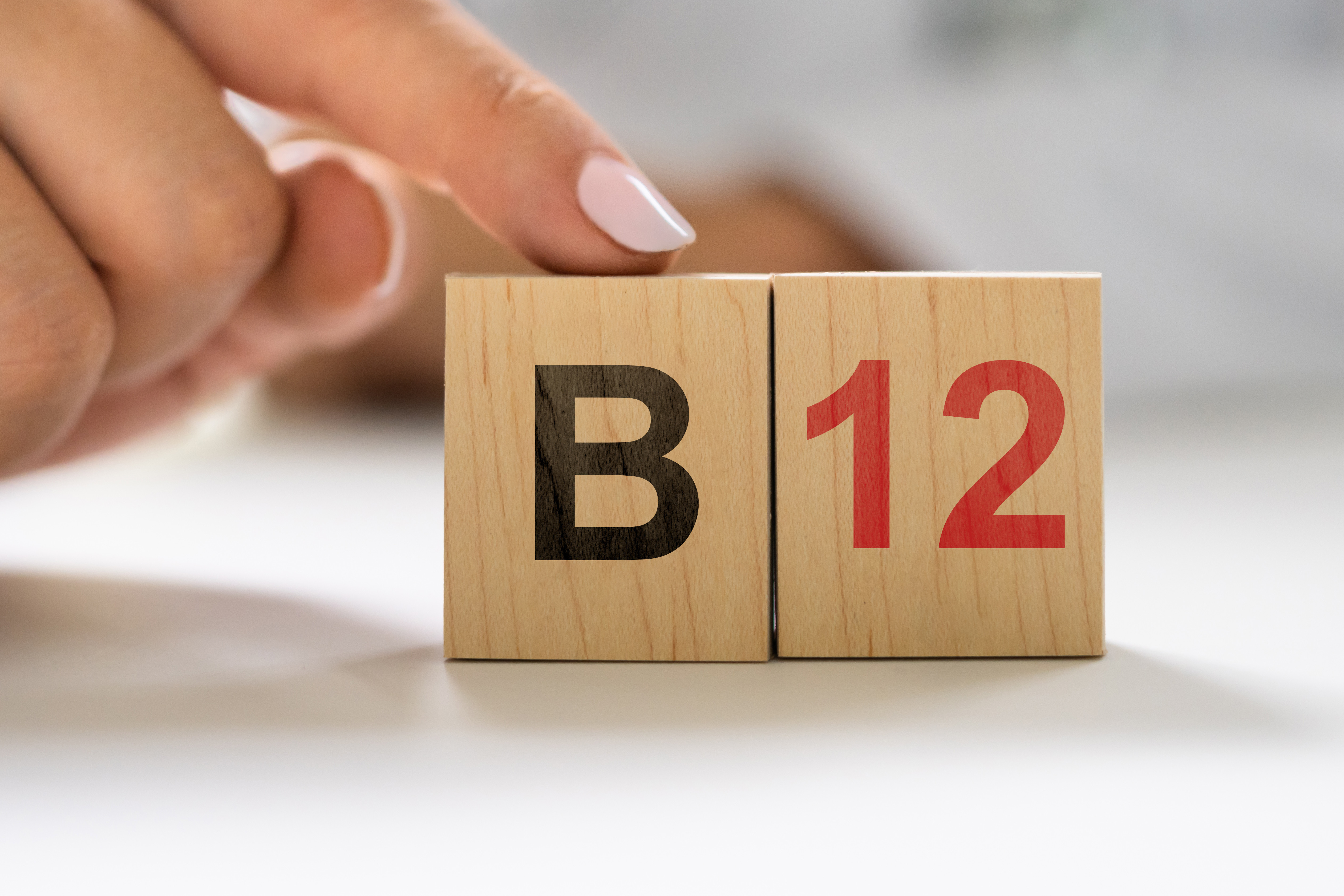 Hogyan segít a B12-vitamin?