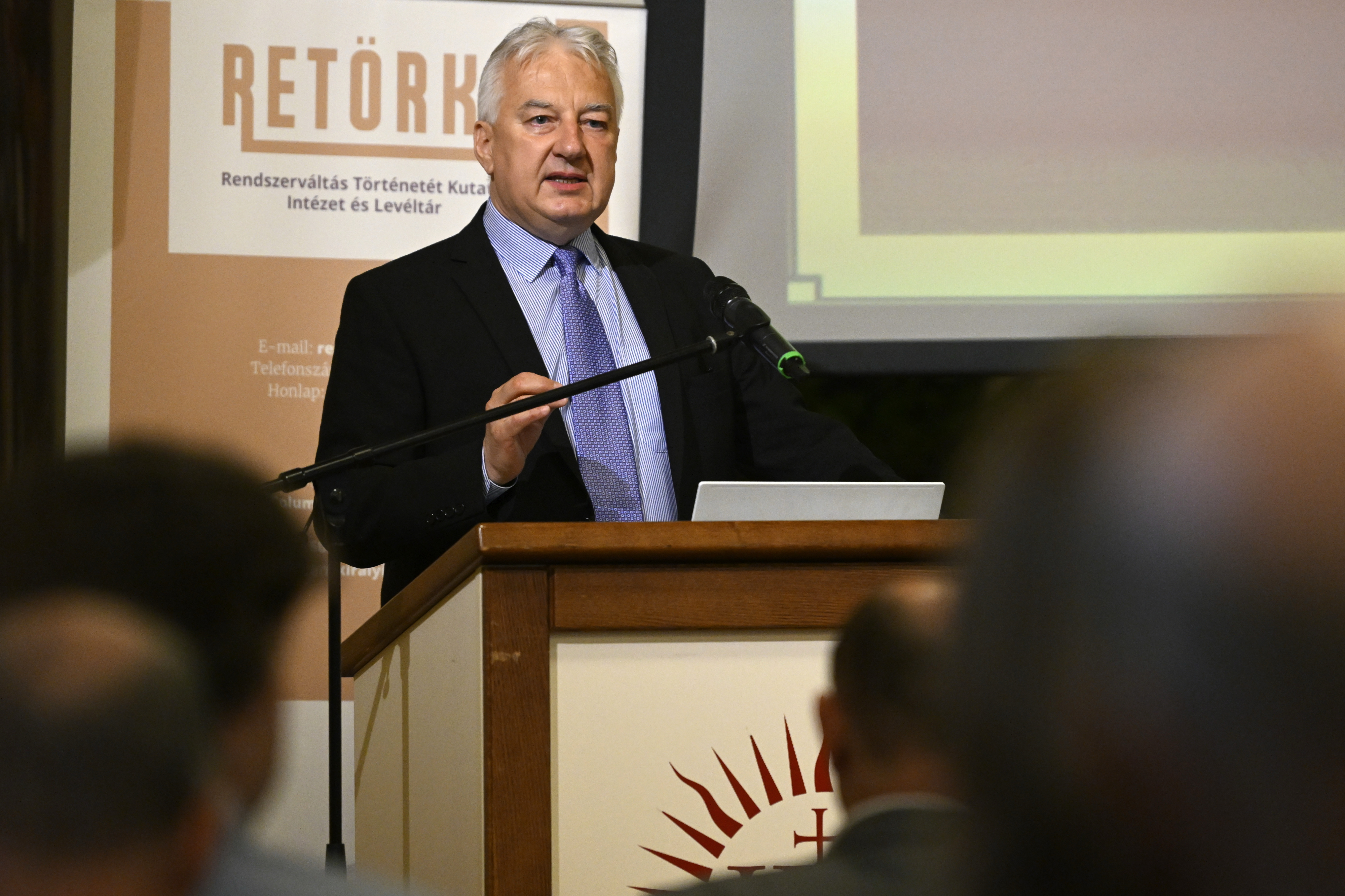 „A KDNP múltbéli programpontjai ma is vállalhatók”