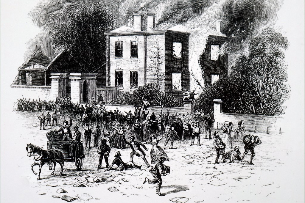 Fotó: Ann Ronan Picture Library / Photo12 via AFP 1791-ben Birmingham városában felgyújtották Joseph Priestley házát, laboratóriumát és könyvtárát, az eseményt ma „Priestley riots”-ként emlegetik.