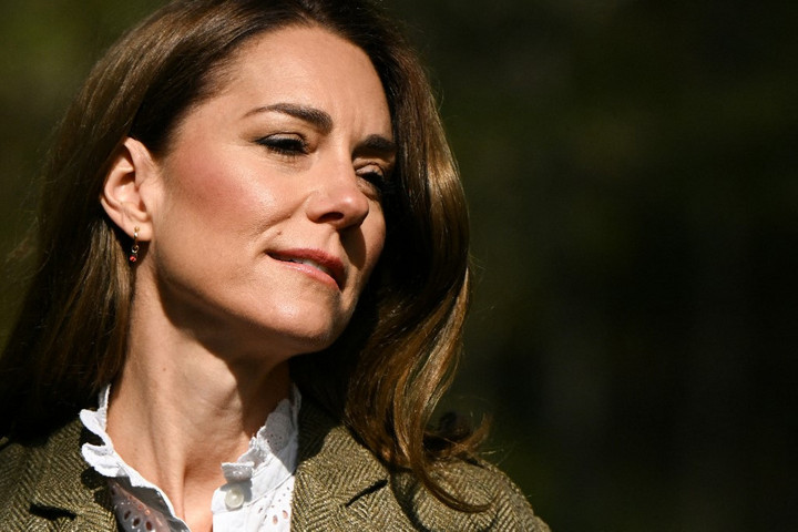 Fotó: AFP/Pool/Oli Scarff Valami furcsa dolog történik Katalin hercegné arcával