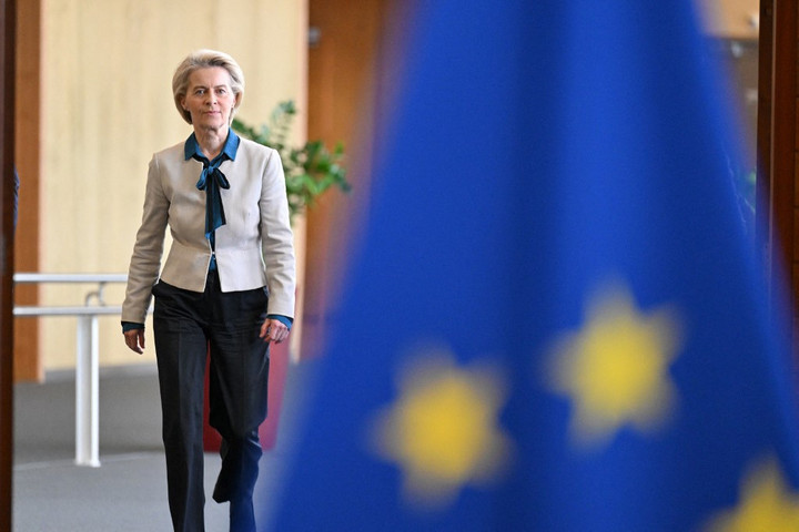 Fotó: AFP/Pool/Nicolas Tucat A Nyugat rámutatott az EU ravasz tervére