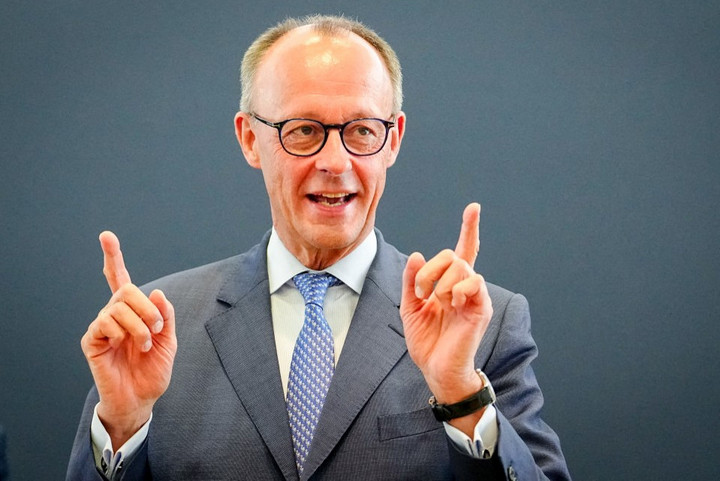 Merz egész Európa urának képzelte magát 