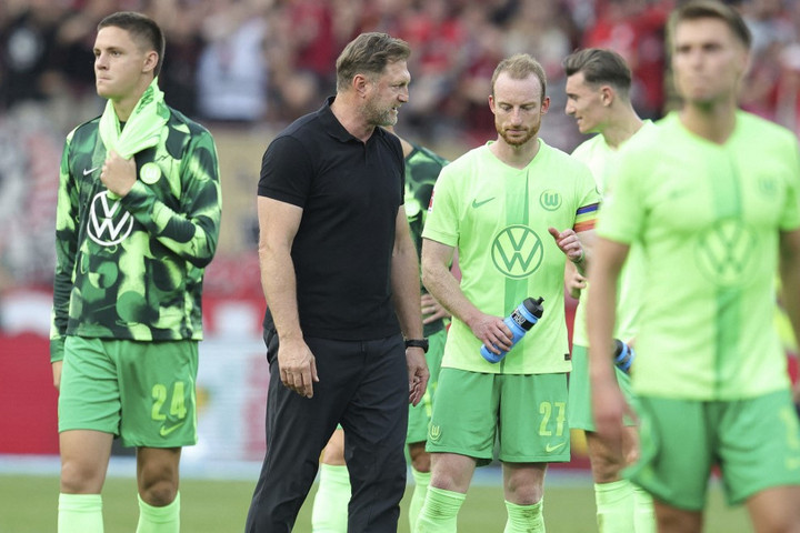 Fotó: dpa Picture-Alliance via AFP/Firo Sportphoto/Jürgen Fromme Dárdai Bence klubja menesztette vezetőedzőjét