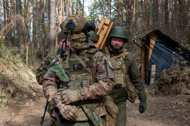 Fotó: AFP/Anadolu/Sergey Bobok Hat magas rangú biztonsági tisztviselőt rúgtak ki Ukrajnában