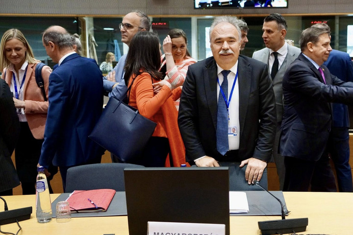 Fotó: Facebook/Nagy István Magyarország uniós szintű vakcinázási programot sürget