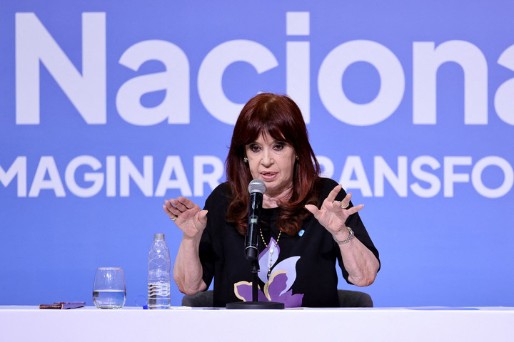 Argentínában elvetették a korrupcióért elítélt politikusok indulását tiltó törvényt