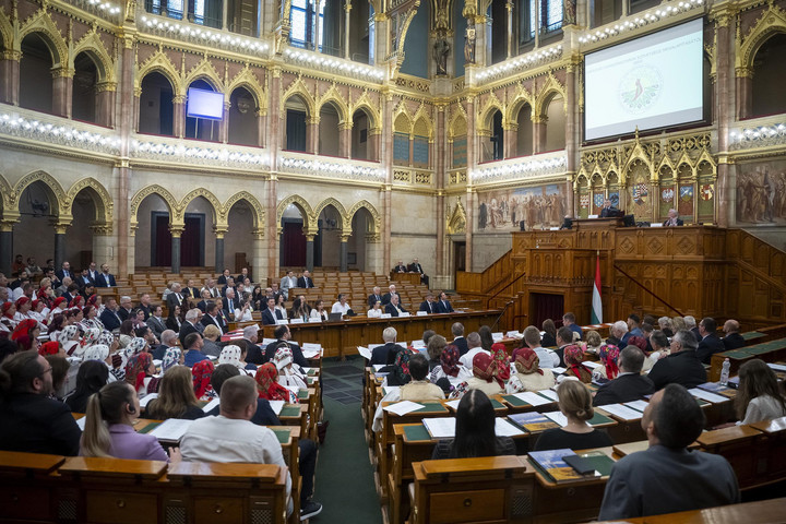 Fotó: MTI/Balogh Zoltán „Az egységes magyar nemzet a XXI. században is létezik”