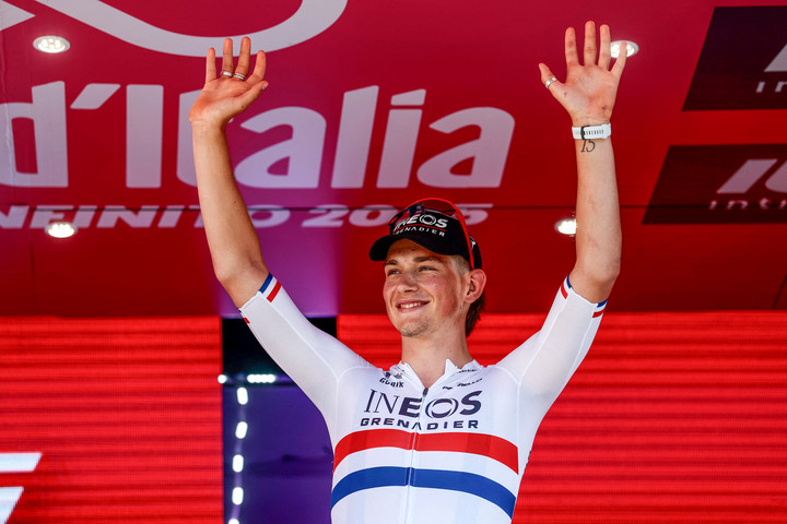 Fotó: AFP/Luca Bettini Joshua Tarling nyerte a Giro d'Italia második szakaszát