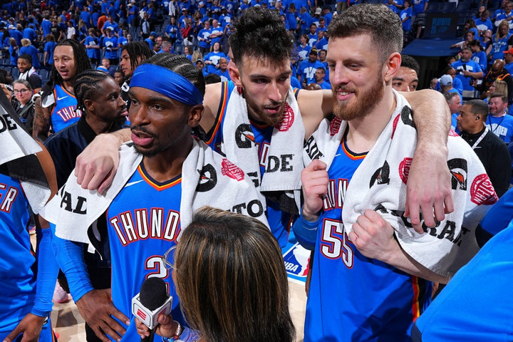 Fotó: Getty Images via AFP/NBAE/Garrett Ellwood NBA: Az OKC kiütötte a Denvert