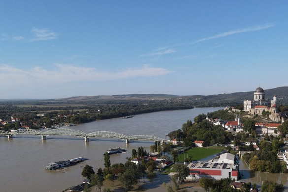 Kerülni kell Máriát és Valériát