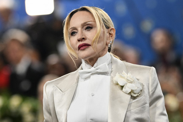 Tragikus üzenetet rejt Madonna új frizurája