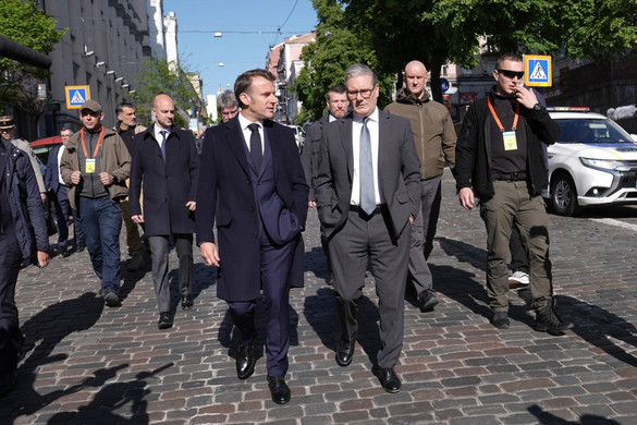 Macron új szankciókkal fenyegeti Oroszországot Kijevből