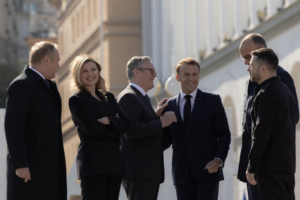 Ukrajna Nyugat felé vezető útja öngyilkosság lenne