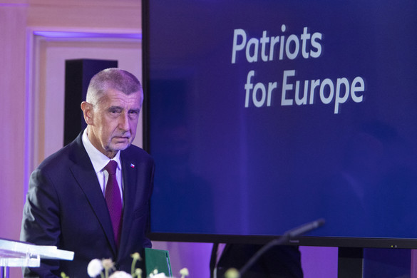 Andrej Babis: Ellenállunk, az EU nem fog migránsokat Csehországba telepíteni