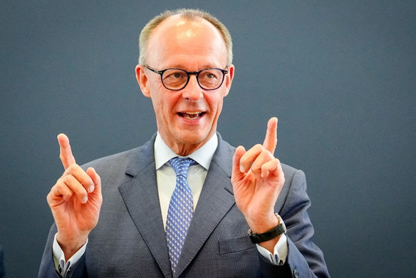Merz egész Európa urának képzelte magát 