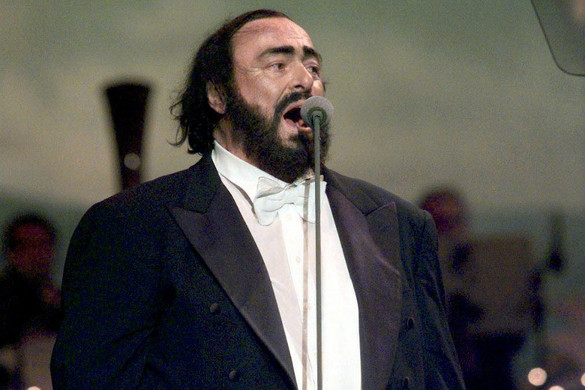 Film készül Luciano Pavarotti életéről