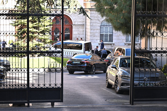 Gyilkos volt az isztambuli tárgyalásokon részt vevő ukrán delegációban?