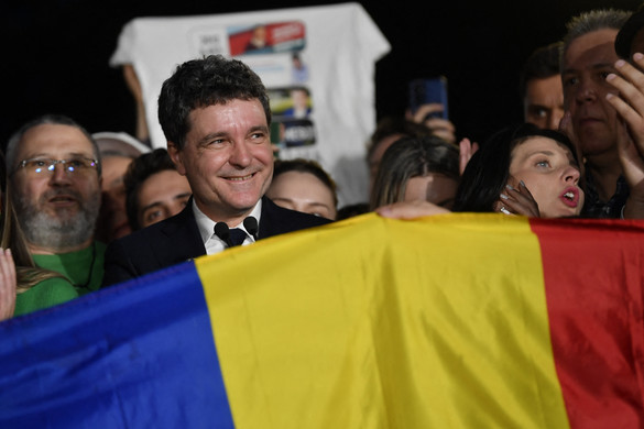 Nicusor Dan: Sandunak és Macronnak köszönhetően lettem Románia elnöke