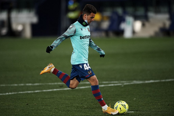 Fotó: AFP/NurPhoto/Jose Breton Marad a Fradinál Szevikjan