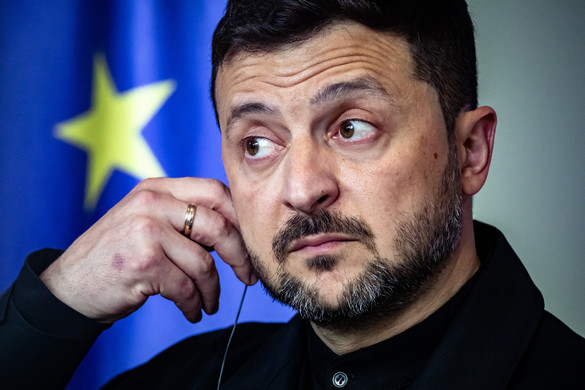 Zelenszkij újabb ellentmondásba keveredett