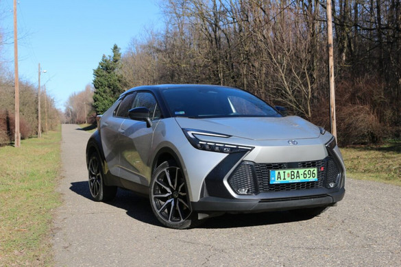 A tölthető vagy a sima?