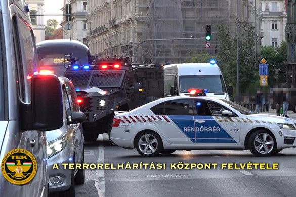 Elképesztő videó a TEK belvárosi műveletéről