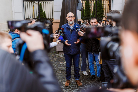 Kelemen Hunor: Le a kalappal a magyar választók előtt!
