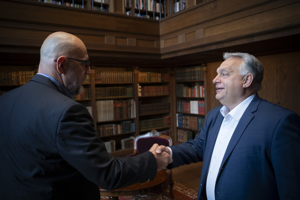 Orbán Viktor Kelemen Hunorral tárgyalt
