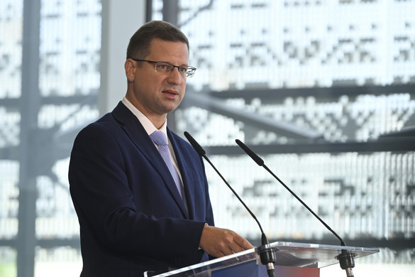 Európa is egyre inkább a béke szükségességéről beszél