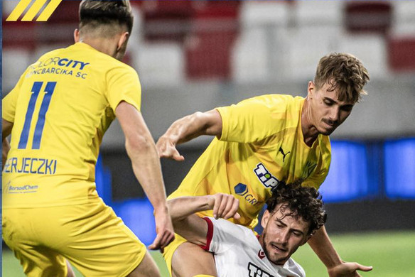 Győzött és újra feljutó helyen a Kazincbarcika