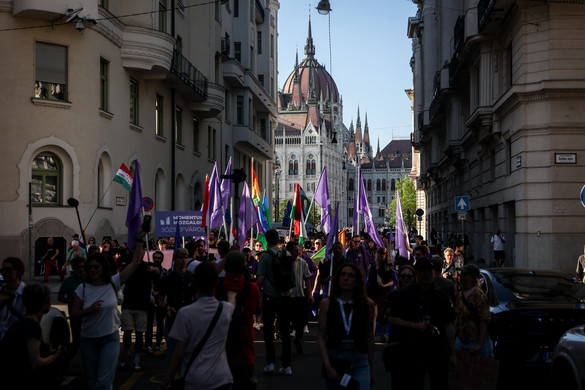 Több mint száz embert igazoltattak a május 1-jei jogellenes gyűlés kapcsán
