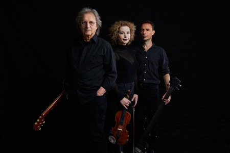 Luca napján a Fonóban  mutatja be  új albumát a Makám