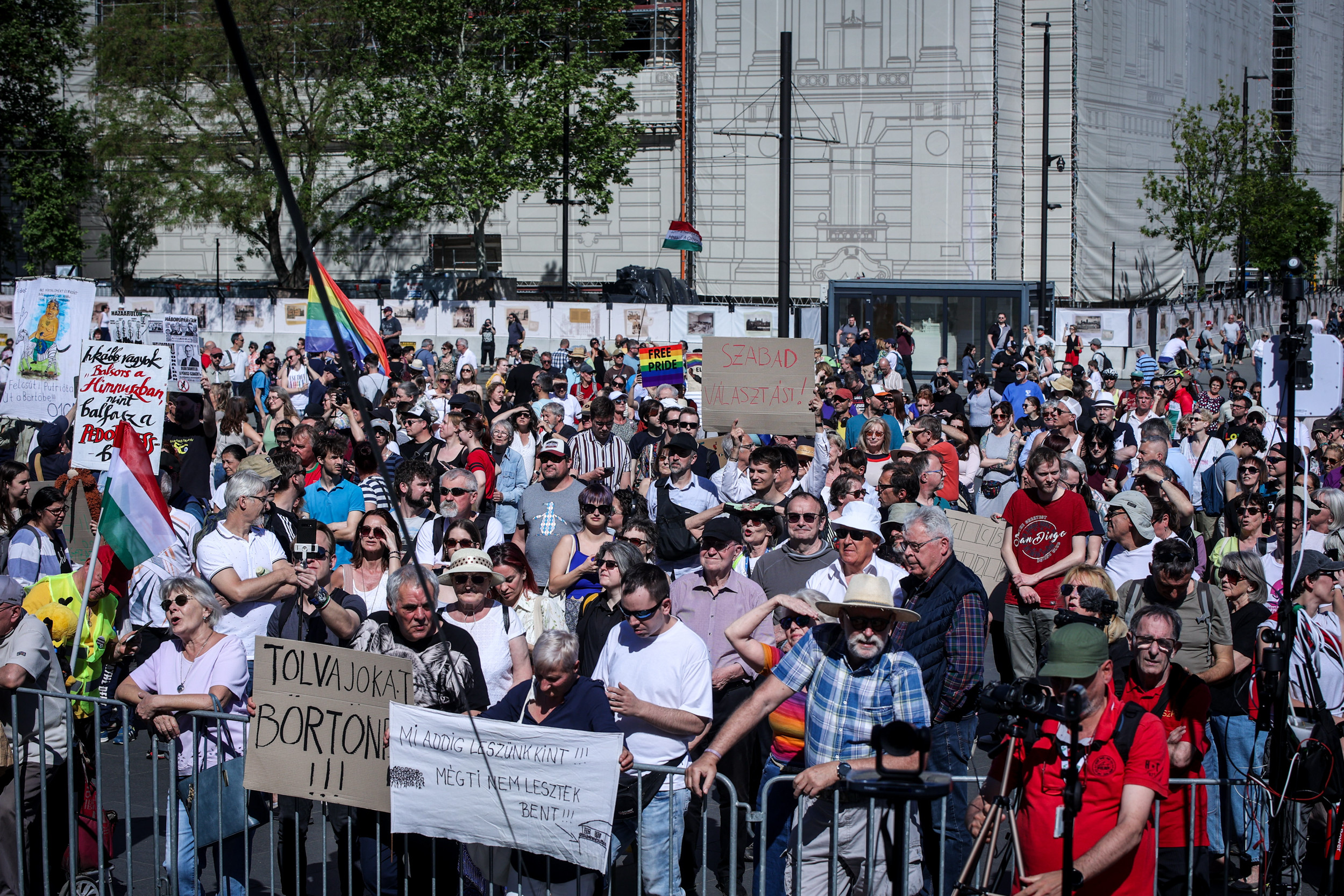 Pride tüntetés - május 1.