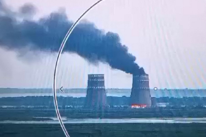 Az orosz hadsereg a zaporizzsjai hadiüzemet támadta