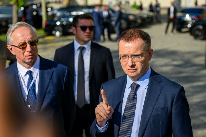 Fotó: AFP/Yasin Akgul Ez lesz az eddigi legnagyobb fogolycsere