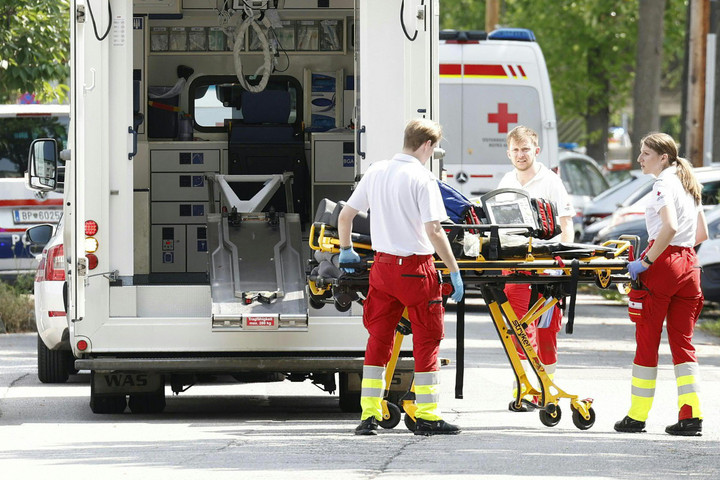 Háromnapos gyászt hirdetett a kancellár