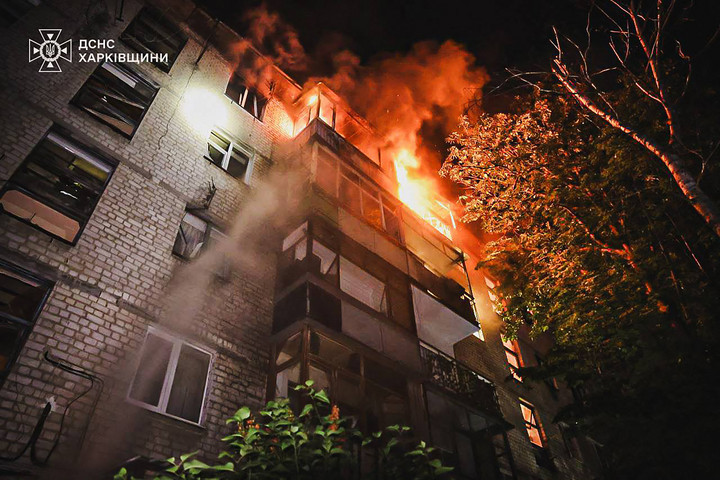 Fotó: AFP/Handout/Ukrainian Emergency Service Az éjszaka leple alatt csapott le Oroszország