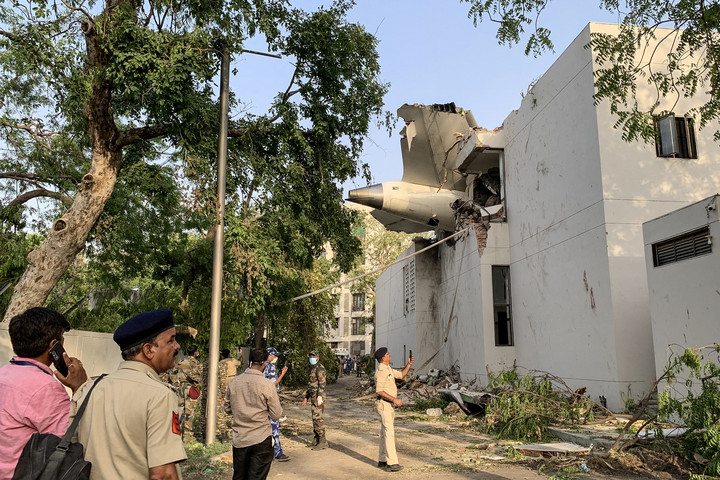 Fotó: AFP/Sam Panthaky Kiderült, mi okozta az Air India repülőgépének balesetét