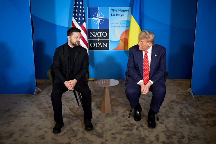 Fotó: AFP/Ukrainian Presidential Press Service/Handout A küszöb előtt kell majd várakozniuk a Zelenszkijt kísérő európai vezetőknek
