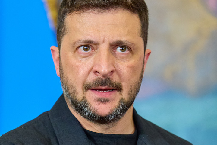 Zelenszkij szerint Putyin tengelyt épít a Nyugat ellen