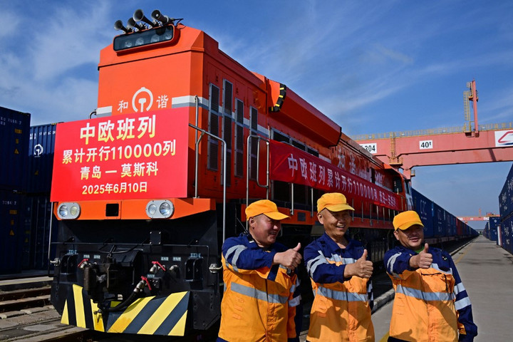 Fotó: AFP/Xinhua/Li Ziheng Elindult a 110 000. tehervonat Kínából Európába