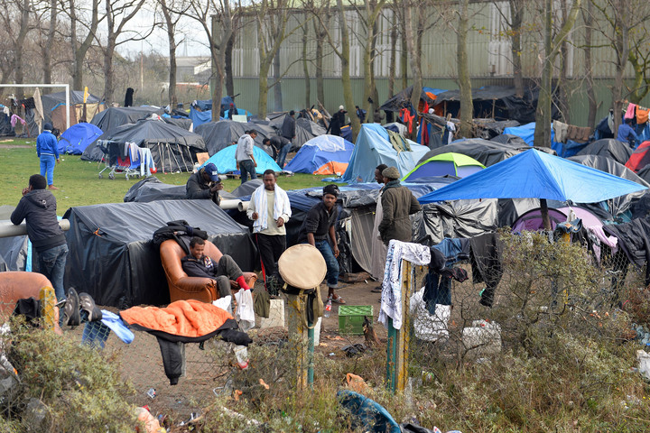 Migrációbarát befolyásolás közvetlen brüsszeli forrásokból