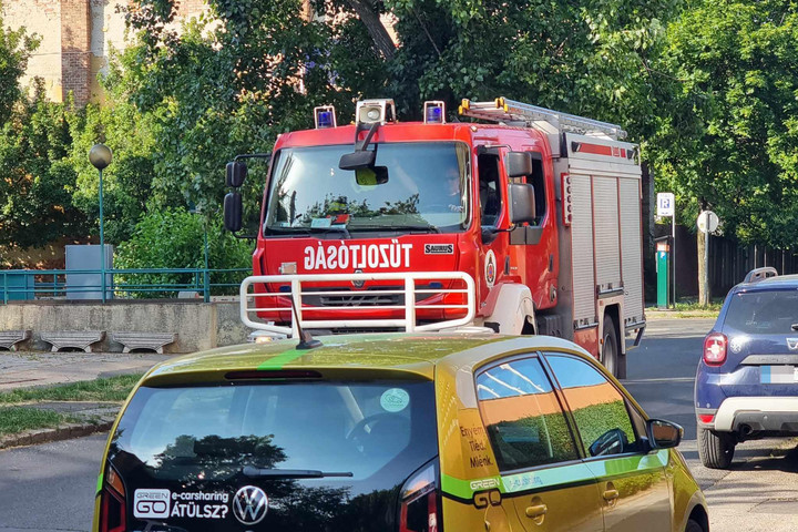 Hatalmas lángok csaptak fel Mohácson