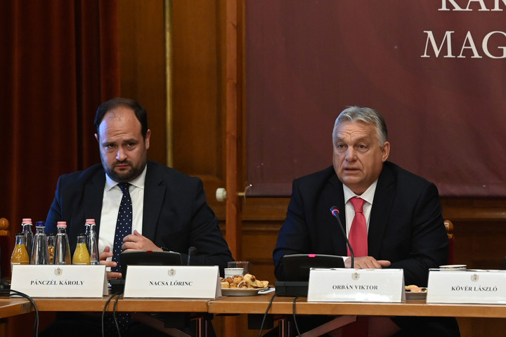 „Birodalmi sebek” és brüsszeli háború: Orbán Viktor hadat üzent a szuperállamnak