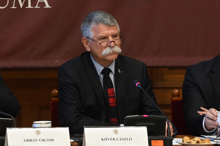 Fotó: MTI/Máthé Zoltán „Parajdnak új bányára, az Európai Uniónak pedig új vezetésre van szüksége"