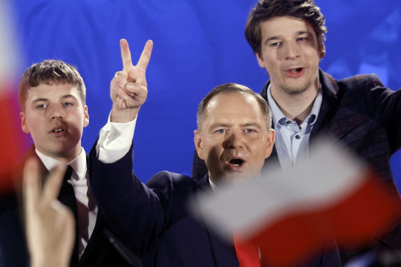 Fordult a kocka: Karol Nawrocki nyerte a lengyel elnökválasztást