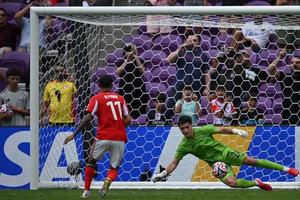 Az időjárás miatt félbeszakadt a Benfica-Auckland mérkőzés