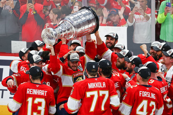 NHL: megvédte címét a Florida