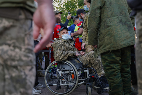 Súlyosan sebesült ukrán hadifoglyok térhettek vissza hazájukba