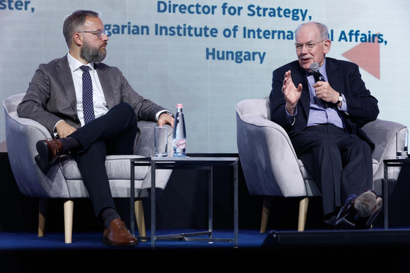„Európában a háborús retorika vette át a versenyképességi viták helyét”